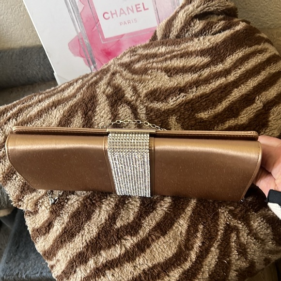 Stunning Dolce & Gabbana clutch with Swarovski crystals - Picture 8 of 8